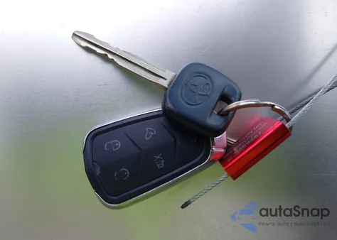 2003 Toyota Echo z USA, uszkodzony, nr VIN JTDBT123X35033883